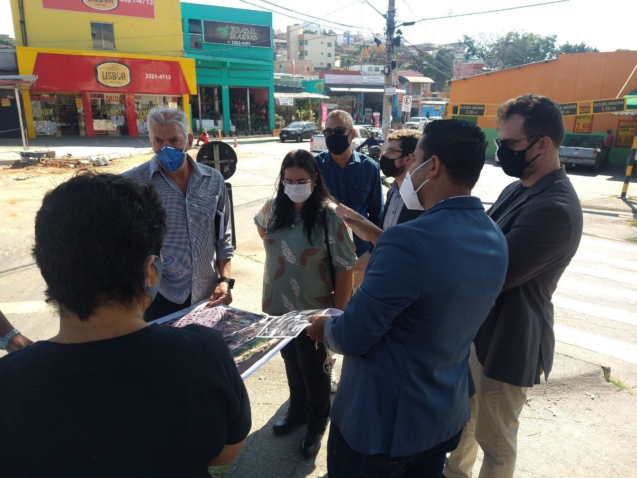 Obra da rotatória em frente ao Apoio Mineiro finalmente sai do papel